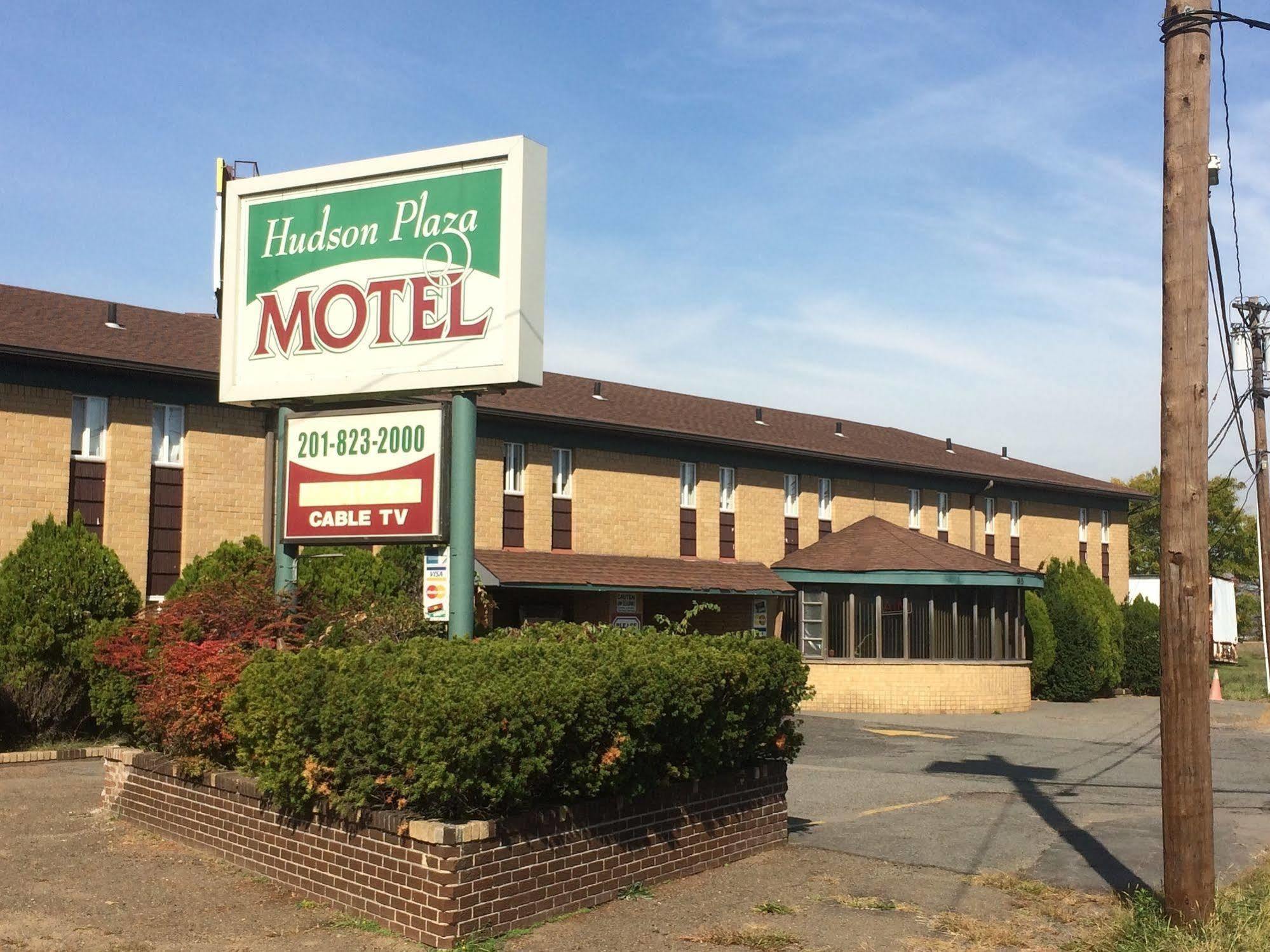Hudson Plaza Motel Bayonne Jersey City Bagian luar foto