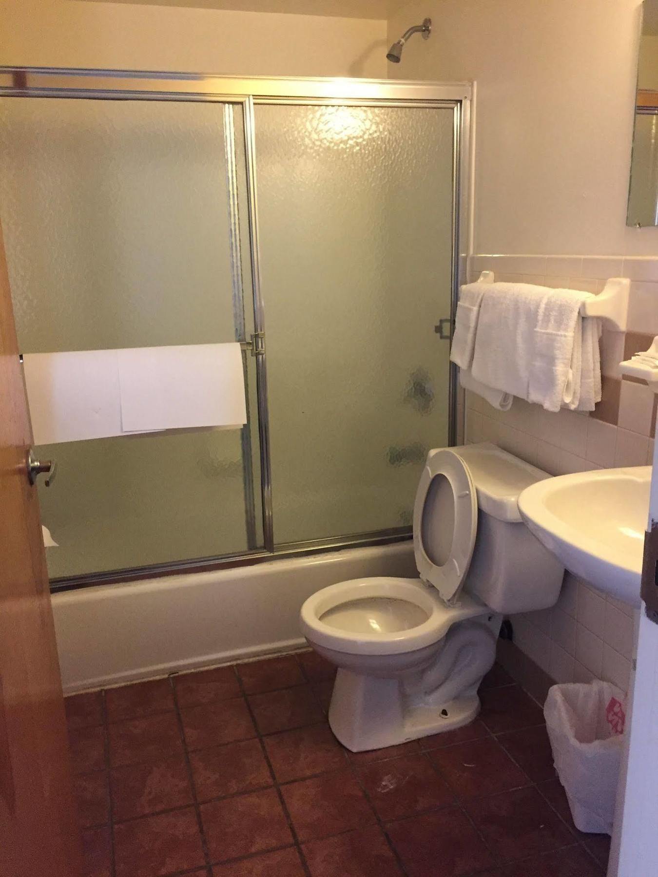 Hudson Plaza Motel Bayonne Jersey City Bagian luar foto